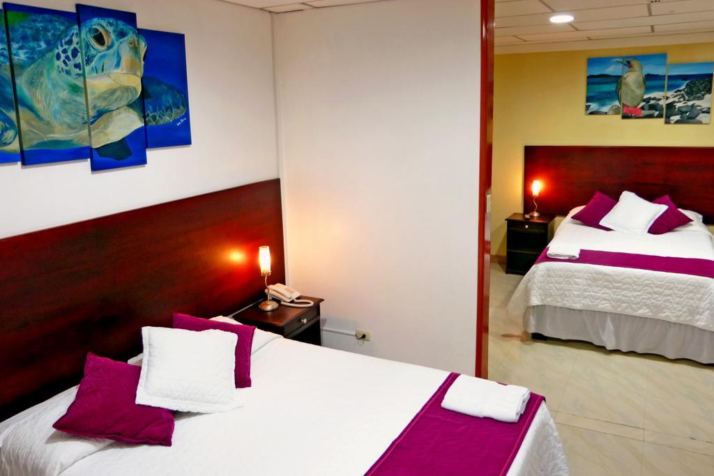 Hospedaje Brisas Del Pacifico Puerto Ayora (Galapagos Islands) Exterior foto