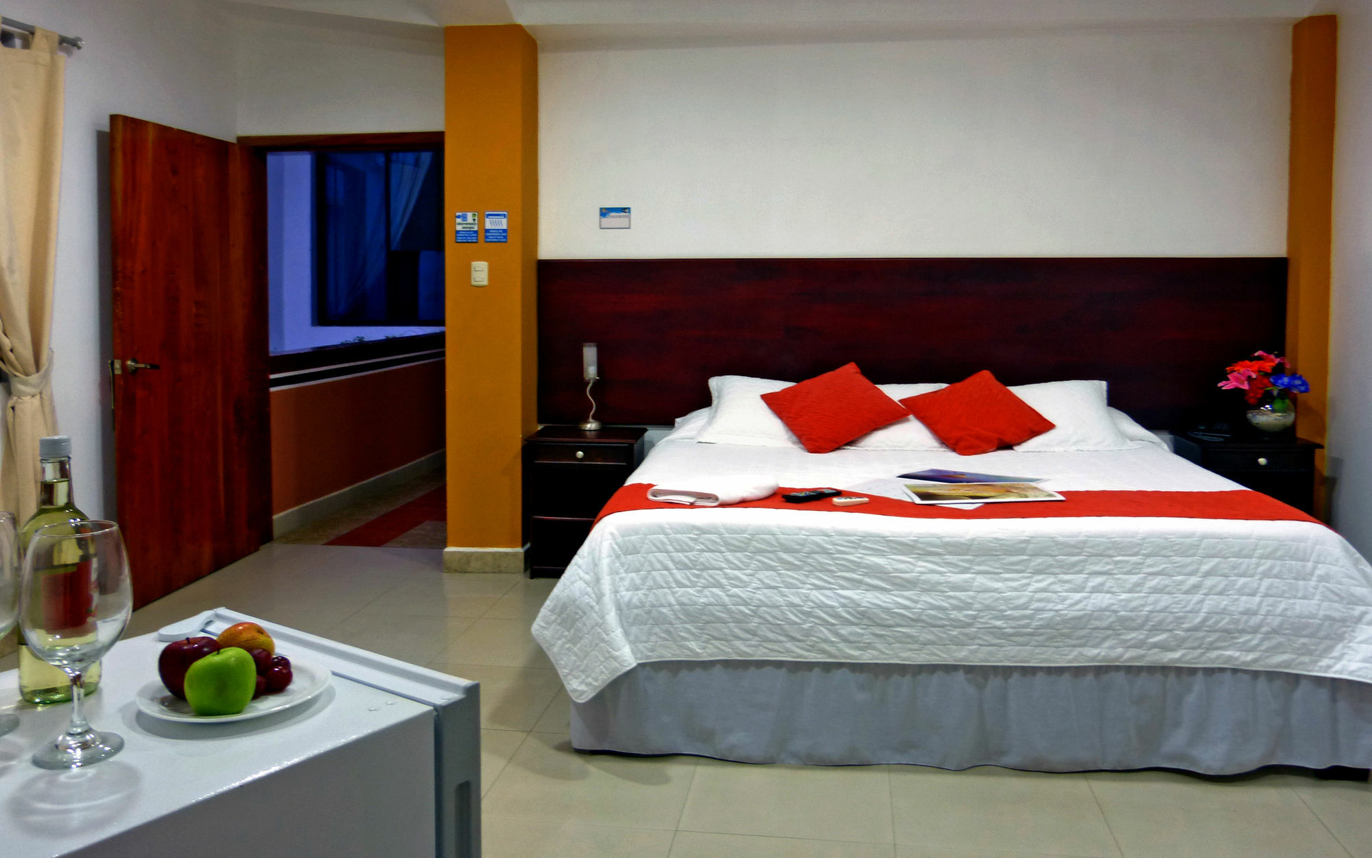 Hospedaje Brisas Del Pacifico Puerto Ayora (Galapagos Islands) Exterior foto